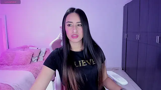 Tinylottie online show from November 27, 2025, 10:48 am