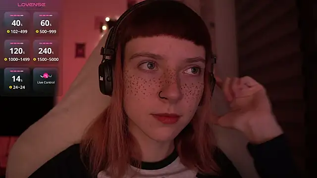 Snapshot of juliapie chatting on December 8, 2024, 1:52 am juliapie online show from December 8, 2024, 1:52 am