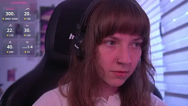 juliapie online show from May 27, 2026, 12:23 pm