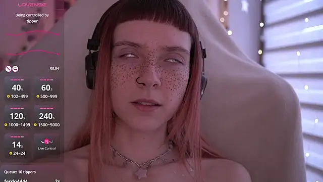 Snapshot of juliapie chatting on January 11, 2025, 12:18 pm juliapie online show from January 11, 2025, 12:18 pm