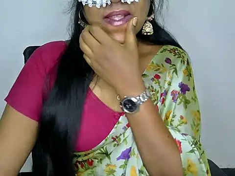 Snapshot of shila20 chatting on March 2, 2025, 6:35 pm shila20 online show from March 2, 2025, 6:35 pm