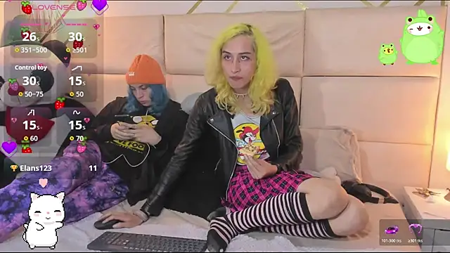 -kisa  online show from November 21, 2025, 2:10 am