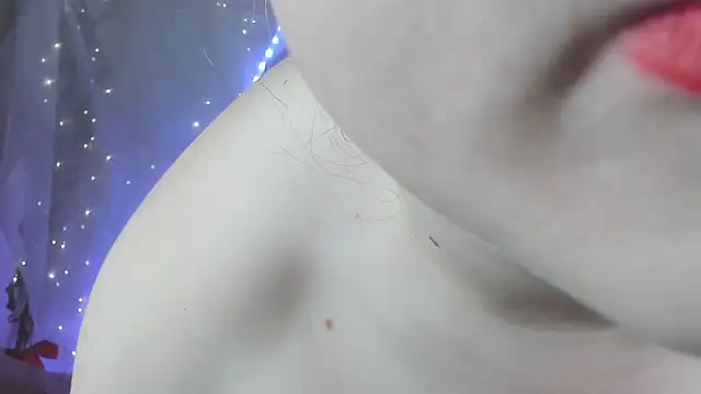 Seductive She Wolf online show from June 15, 2026, 11:26 pm