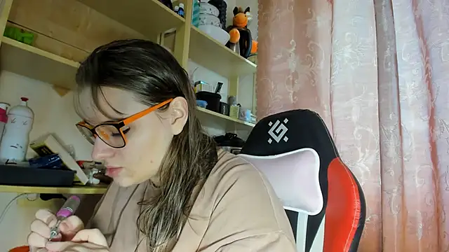 Snapshot of Seductive_She_Wolf chatting on February 26, 2026, 10:48 am Seductive She Wolf online show from February 26, 2026, 10:48 am