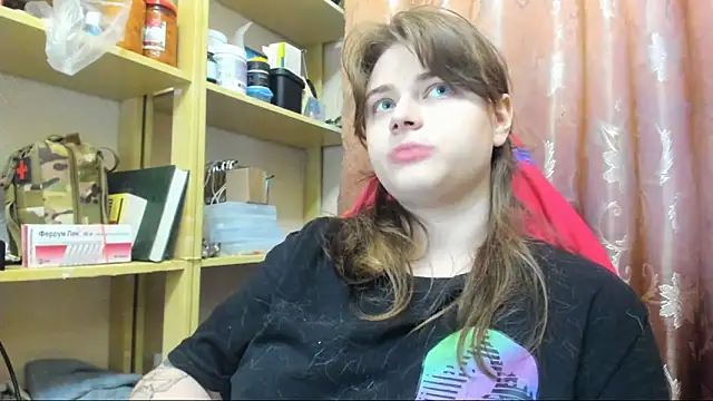 Seductive She Wolf online show from June 11, 2026, 7:55 pm