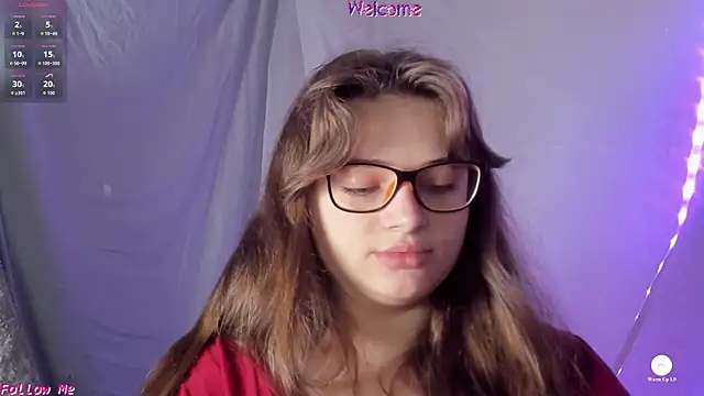 Seductive She Wolf online show from June 18, 2026, 1:49 pm