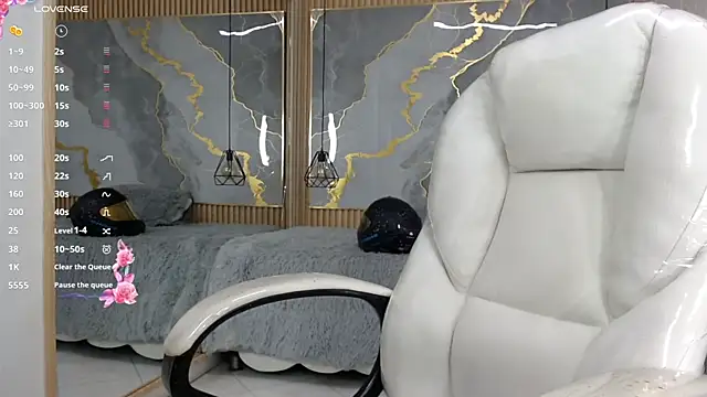 dannacoleman  online show from January 6, 2026, 7:40 pm