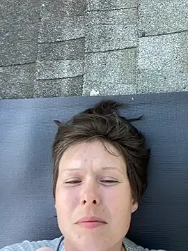 KatieBARBiE98 online show from April 17, 2026, 1:14 pm