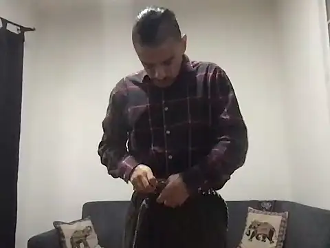 Snapshot of HorrorotikA chatting on March 31, 2026, 7:27 pm HorrorotikA online show from March 31, 2026, 7:27 pm