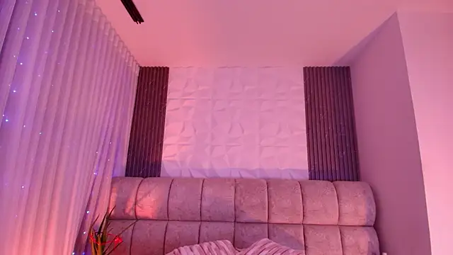 Godess Scarlett77 online show from February 27, 2026, 3:07 am