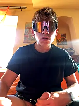 calleaaaa online show from November 20, 2025, 10:49 am