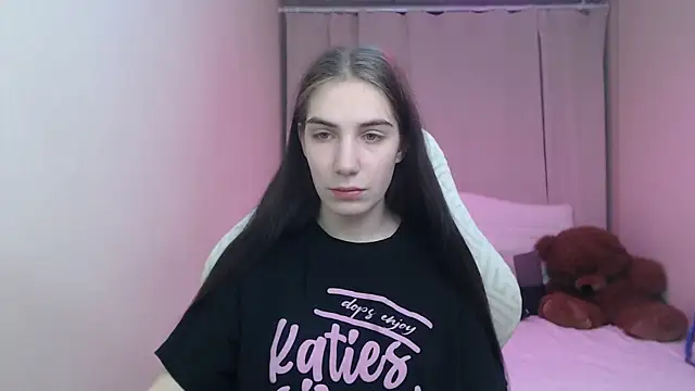 Snapshot of NikaStark_ chatting on April 26, 2026, 6:49 pm NikaStark online show from April 26, 2026, 6:49 pm