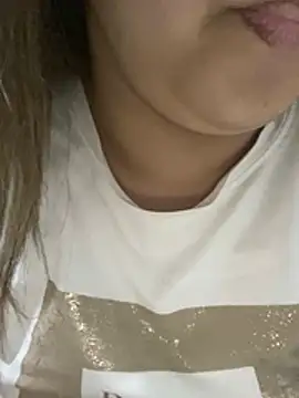 yassminsexy22 online show from April 14, 2026, 7:30 pm