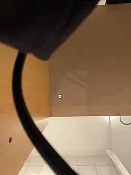 Michaela1222 online show from April 19, 2026, 9:43 am