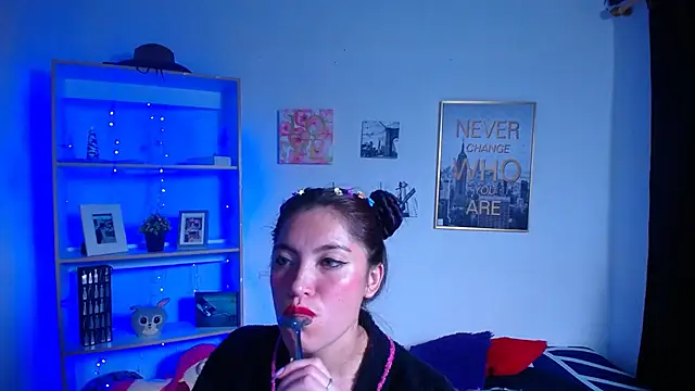 Snapshot of Sian__1 chatting on January 15, 2025, 10:24 pm Sian 1 online show from January 15, 2025, 10:24 pm