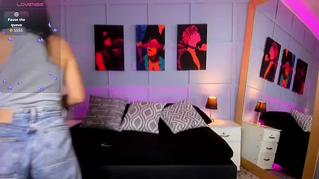 Snapshot of Elizabeth_Santos chatting on November 22, 2025, 4:11 am Elizabeth Santos online show from November 22, 2025, 4:11 am