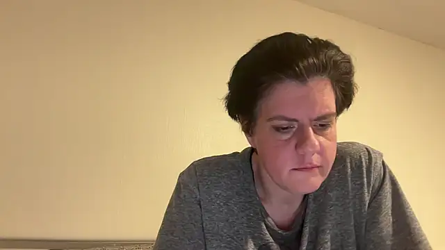 Jess4you0818 online show from April 4, 2026, 2:18 am