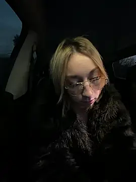 Snapshot of Giuliana_baby chatting on January 11, 2026, 7:26 am Giuliana baby online show from January 11, 2026, 7:26 am