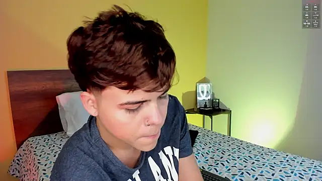 justinbiler online show from February 23, 2025, 12:37 pm