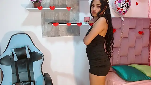 Snapshot of DAFNNEE_ROSS chatting on February 25, 2025, 3:42 pm DAFNNEE ROSS online show from February 25, 2025, 3:42 pm