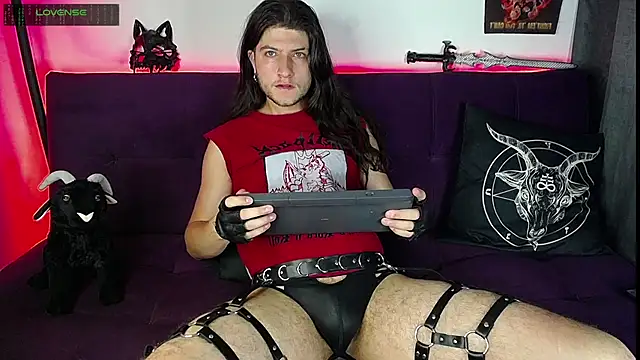 blckwolf 6 online show from January 28, 2025, 3:46 pm
