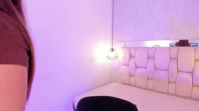 Roxie-Summers11 online show from February 12, 2026, 8:41 pm