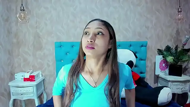 MadelineDoll online show from October 28, 2025, 11:09 am