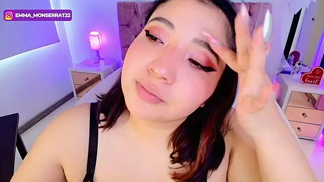 Emma monserrat online show from October 29, 2025, 7:35 pm