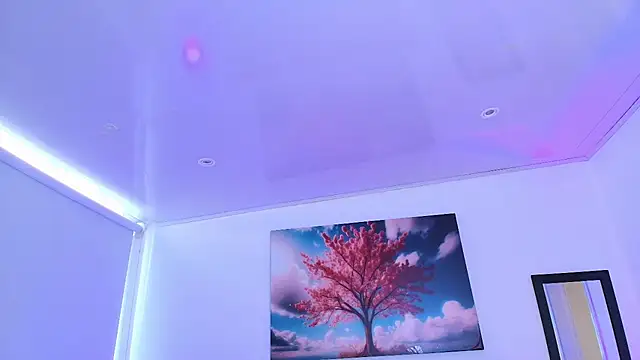 Emma monserrat online show from November 1, 2025, 7:41 pm