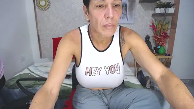 Snapshot of SammyBichota chatting on November 7, 2025, 12:10 pm SammyBichota online show from November 7, 2025, 12:10 pm