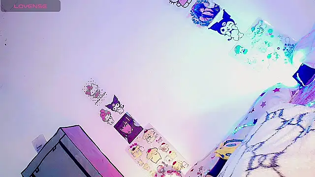 Snapshot of HELEM__S7 chatting on October 13, 2025, 1:12 pm HELEM S7 online show from October 13, 2025, 1:12 pm