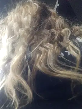 SofiEstevez online show from October 26, 2025, 4:40 pm