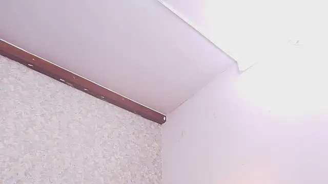 nicol f online show from March 11, 2025, 7:14 pm