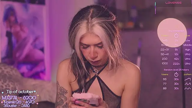 Virtual Wafu online show from October 18, 2025, 12:40 pm