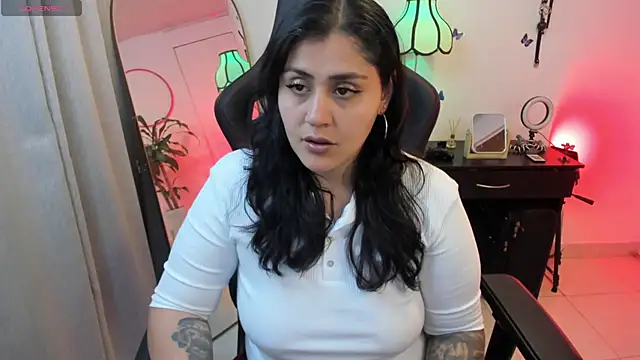 GretaX-X online show from October 21, 2025, 12:11 am