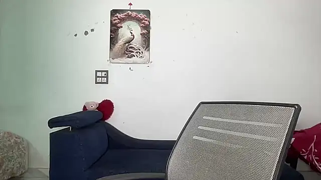 Varnika aarora online show from September 16, 2025, 4:13 am