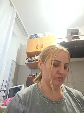 Malichkaanna30 online show from January 10, 2026, 2:45 pm