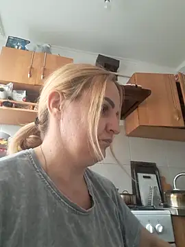 Malichkaanna30 online show from February 24, 2026, 8:48 am