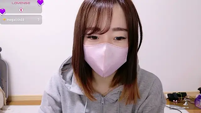 Rio chan  online show from November 24, 2025, 1:00 pm