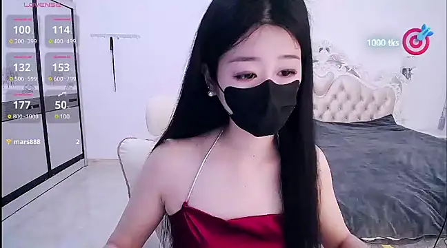 CN-xiaofei online show from March 4, 2025, 3:22 am