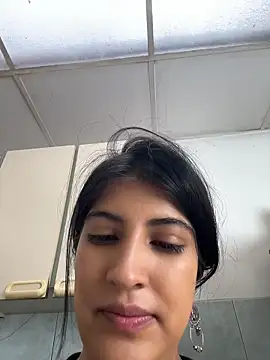 Snapshot of Afroditapoloo chatting on May 22, 2026, 2:48 pm Afroditapoloo online show from May 22, 2026, 2:48 pm