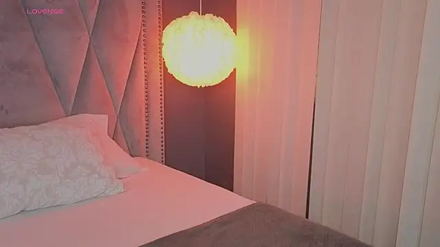 Snapshot of missy_taylor_ chatting on October 17, 2025, 8:10 pm missy taylor online show from October 17, 2025, 8:10 pm