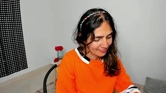 misshiccups online show from March 9, 2025, 4:27 am