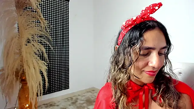 misshiccups online show from February 15, 2025, 5:41 am