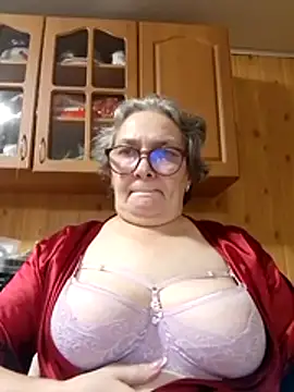 Snapshot of IrinaSweet54 chatting on November 11, 2025, 8:14 pm IrinaSweet54 online show from November 11, 2025, 8:14 pm