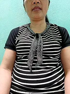 Lovepussyhair online show from March 1, 2026, 9:37 pm