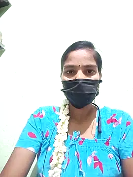 anusiya01 online show from March 17, 2025, 1:39 pm