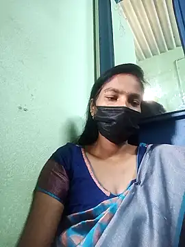 anusiya01 online show from September 22, 2025, 6:08 am