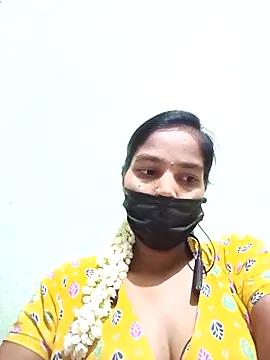 anusiya01 online show from March 11, 2025, 1:45 pm