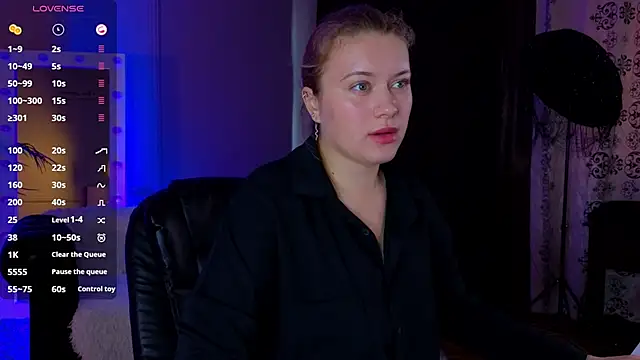 Ariell Margot  online show from October 7, 2025, 9:54 am